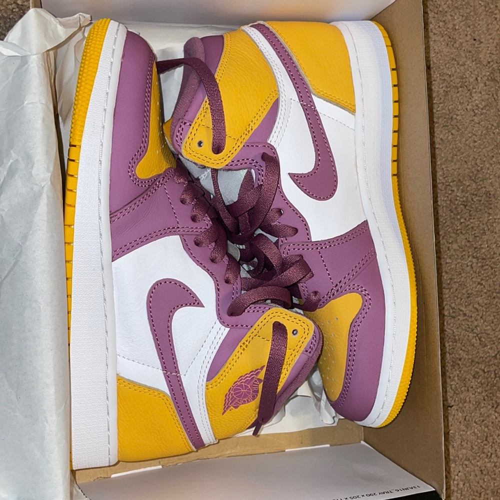 Jordan 1 Brotherhood 5.5